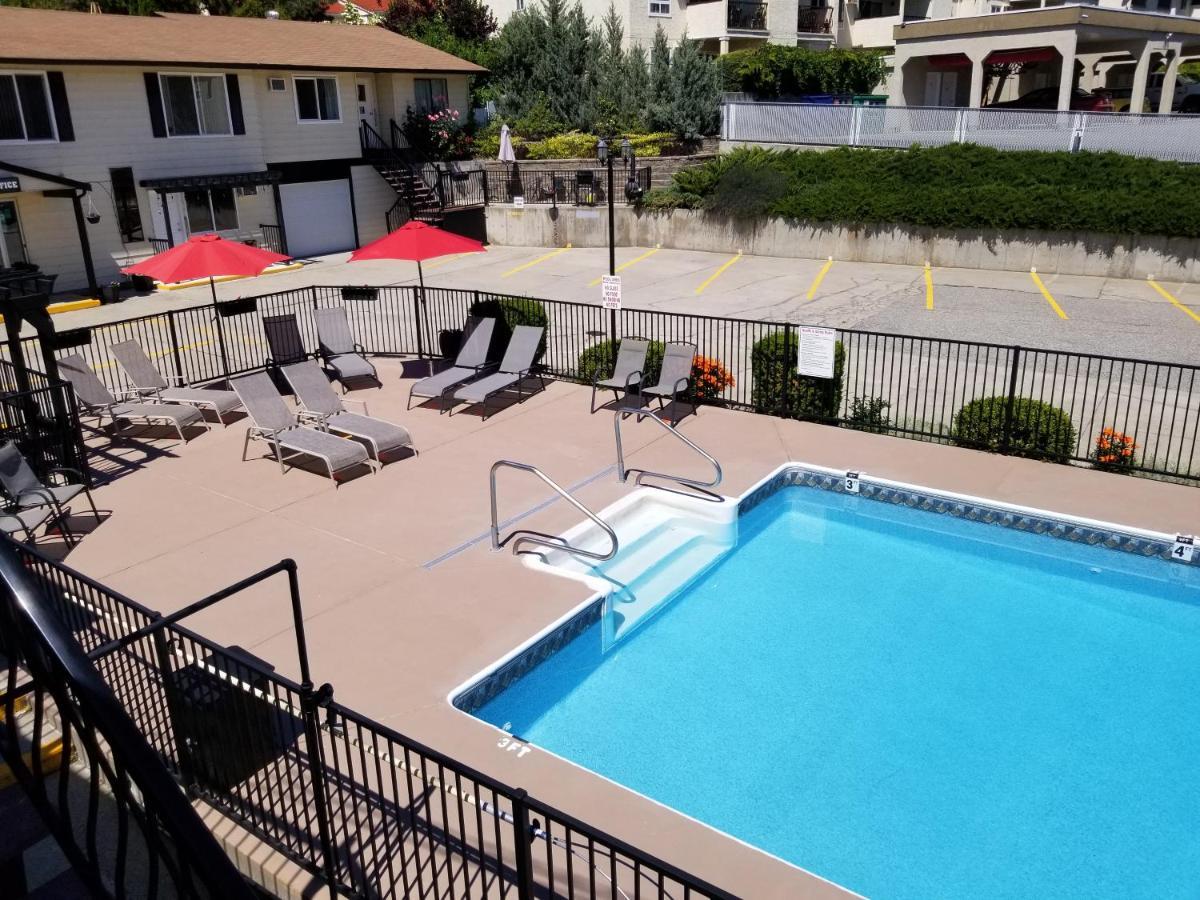Osoyoos Lakeview Inn & Suites Extérieur photo